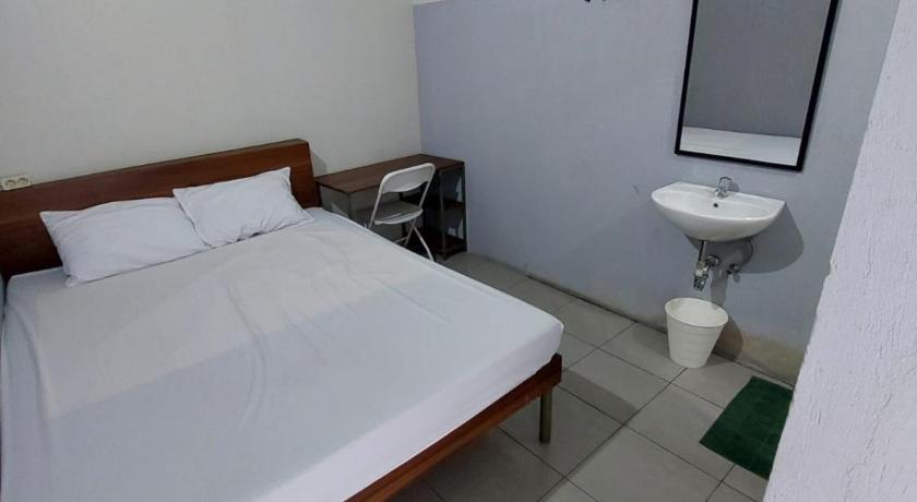 Hotel RS Cibinong