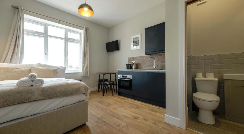 The Willow studio 7