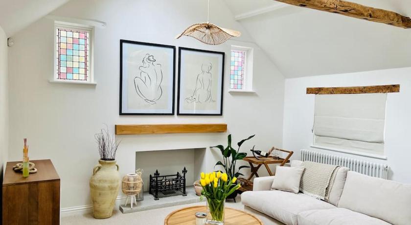 Central Thame cottage
