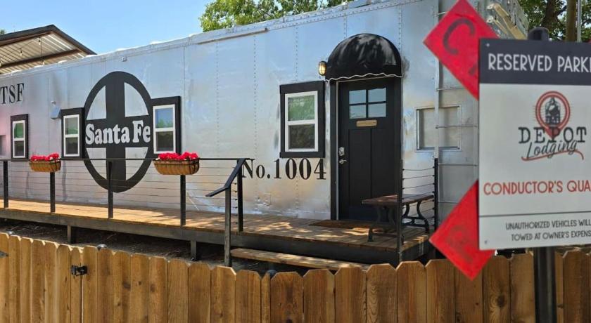 Historic Stay In Santa Fe Railcar - Depot Lodging