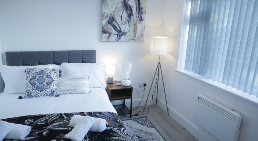Cozy Stay Near Luton Airport 4 Min Drive