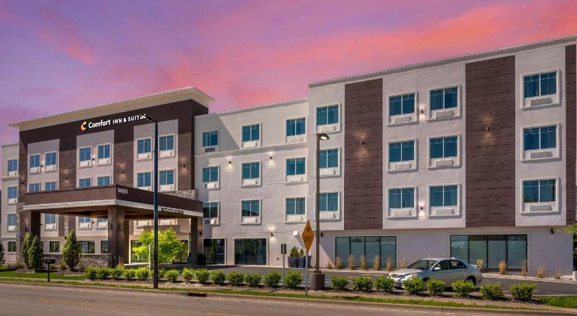 Comfort Inn & Suites Clarksville - Louisville North