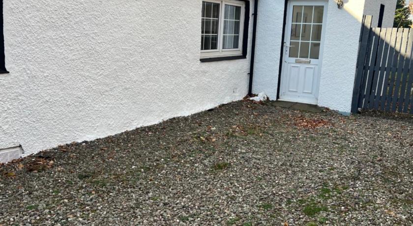 Gogarstone Cottage