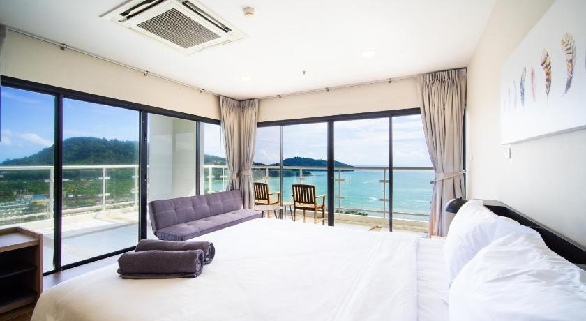 Patong tower Superior Seaview 4BR-2102 Image