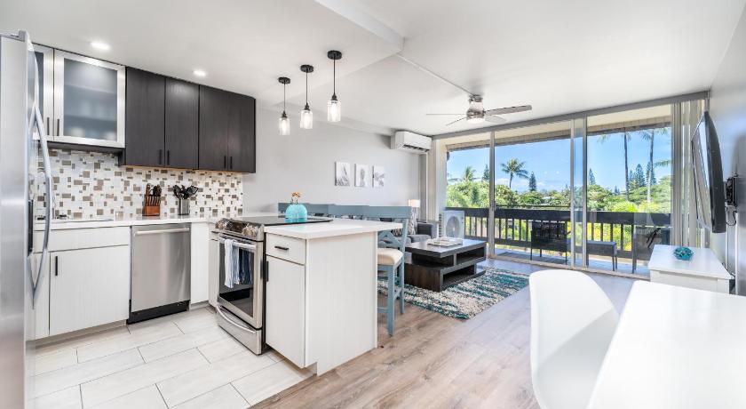 Summer Special -Ocean View Renovated Condo in Napili LSV06