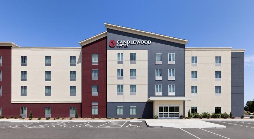 Candlewood Suites Mcpherson By IHG