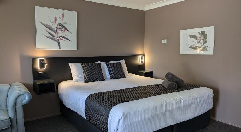 Highlands Motor Inn