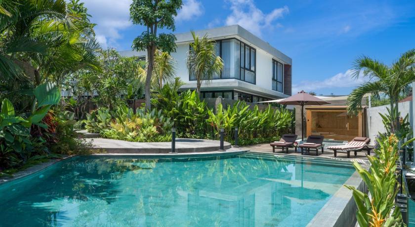 3BR Pool Villa with Shared Sauna - Umalas Creek