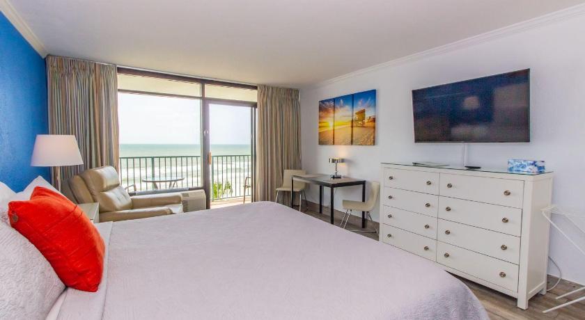 Modern Oceanfront King Studio-Sand Dunes 2432