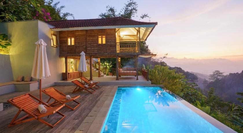 Ocean & Mountain View Villa, Waterfalls, Munduk Eco-Luxe by Santrian