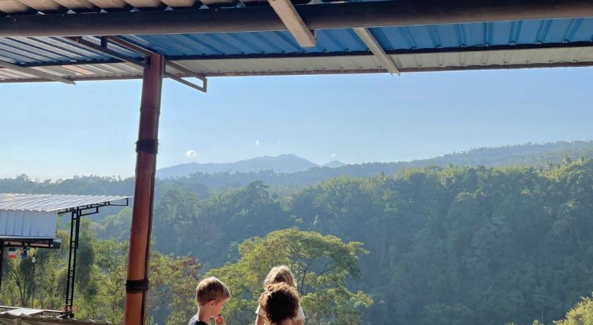 Rinjani Houseboon