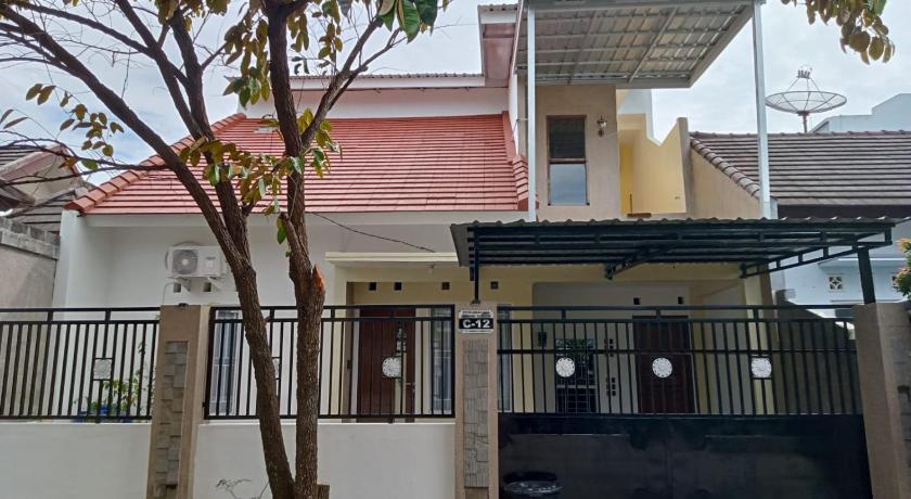Cemara Guesthouse Mataram Lombok