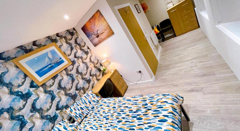 Attractive Studio Flat Bradford City Center