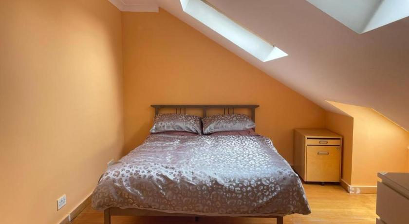 Private Room Direct Travel Heathrow & Central Ldn
