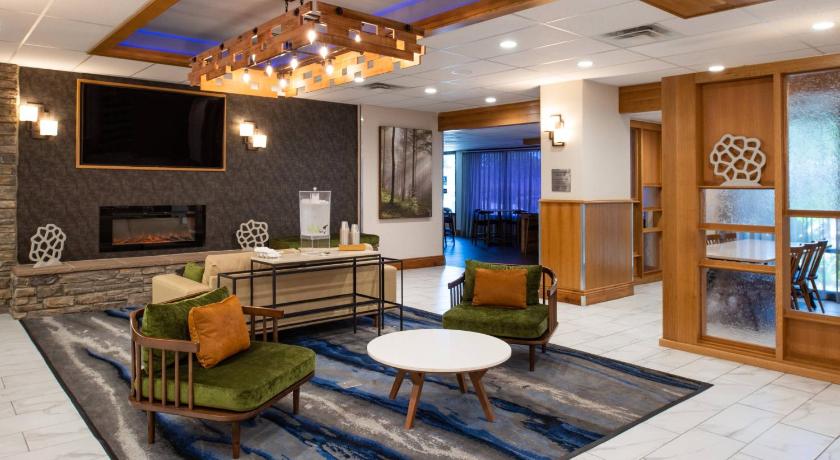 Fairfield Inn & Suites Bakersfield Central