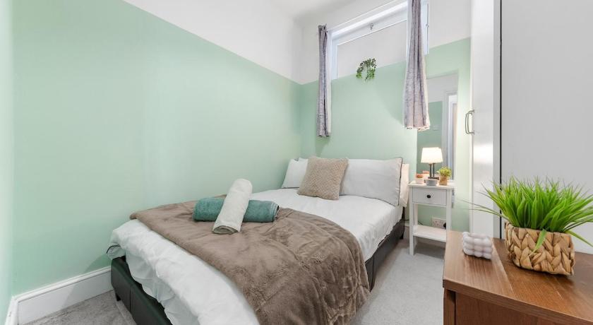 Cosy Home for 6 by Brixton Station