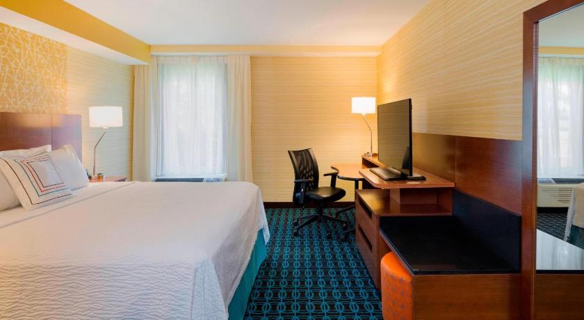 Fairfield Inn & Suites Paramus
