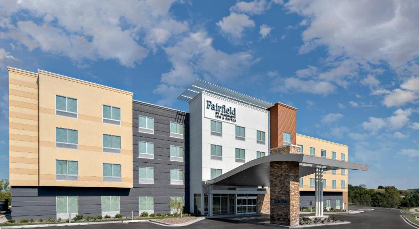 Fairfield Inn & Suites Lake Geneva