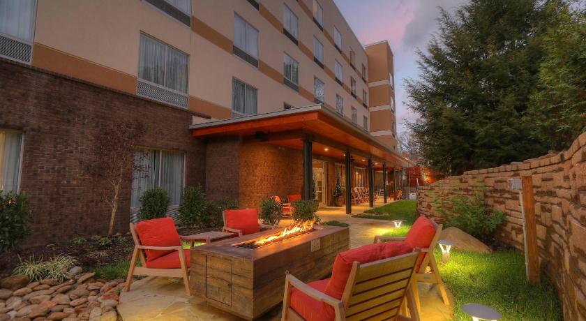 Fairfield Inn & Suites Gatlinburg Downtown