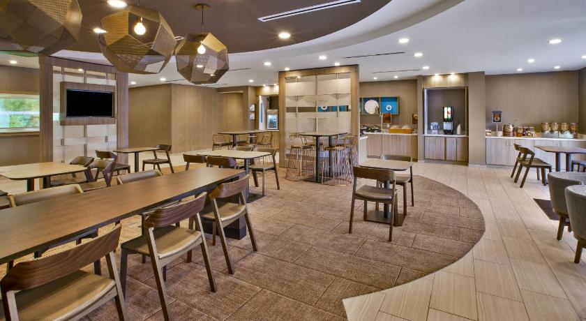 SpringHill Suites Pittsburgh Butler/Centre City