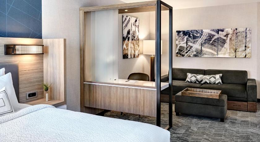 SpringHill Suites Cleveland Independence