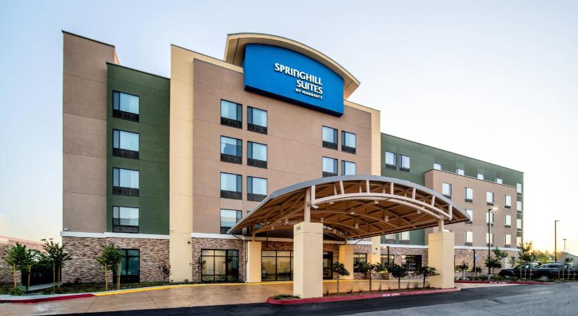 SpringHill Suites Oakland Airport