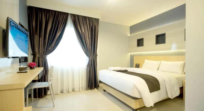HOTEL HOLITEL PEKANBARU superior double