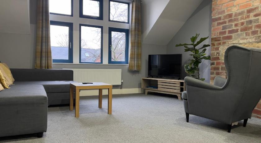 1 bed Apt close to Leeds Arena Sleeps up to 4 people F6