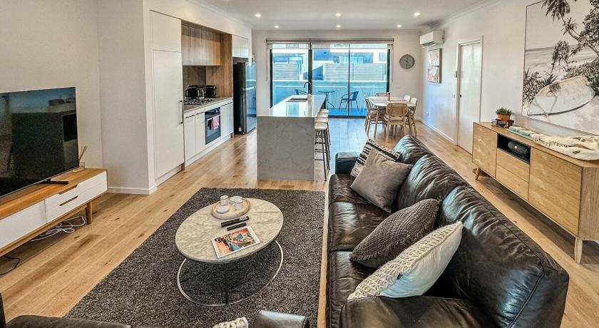 Williamstown Townhouse