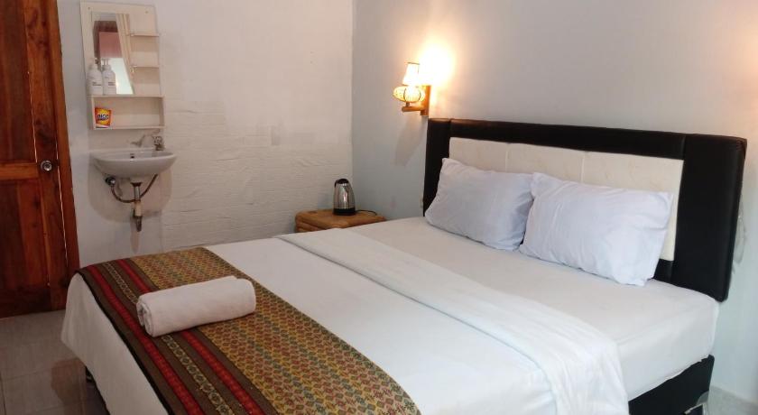 Tania Homestay
