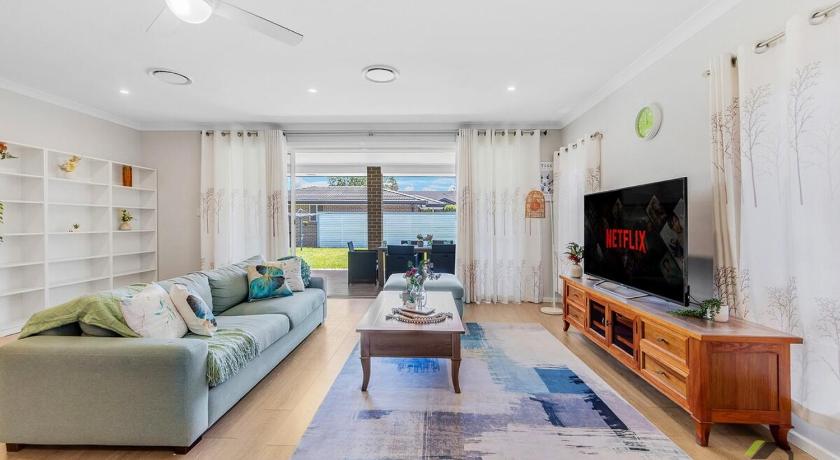 Quiet and warm 4 Bedrooms in Hornsby