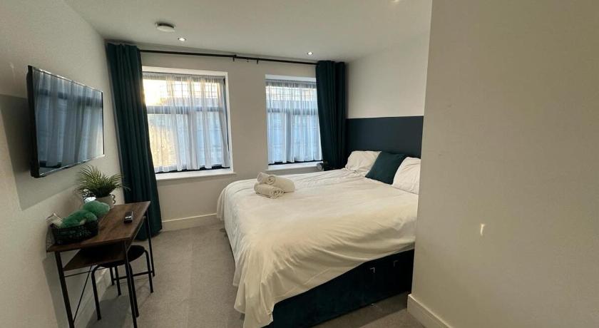 Chic 1-Bedroom City Centre Apartment in Peterborough