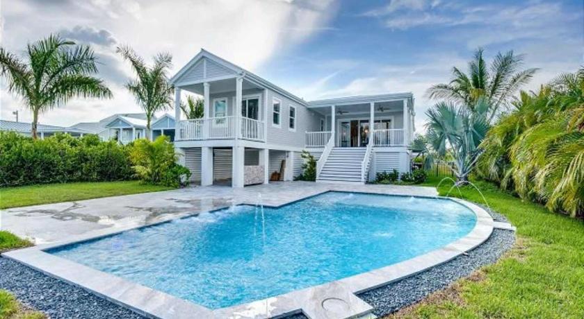 Seagate House -Waterfront w Dock