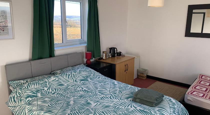 1 Bedroom annex, private bathroom, peaceful area