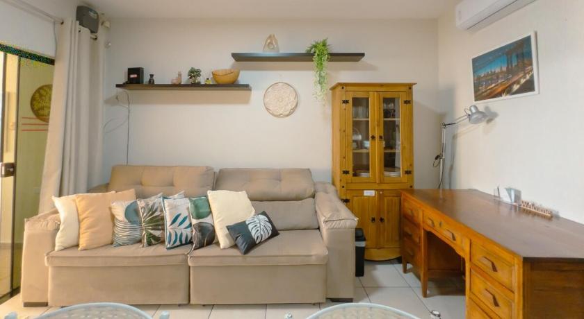 Casa Conforto e Lazer - OP165A