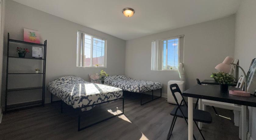 Blue Stay near BMO Stadium and USC Private Room