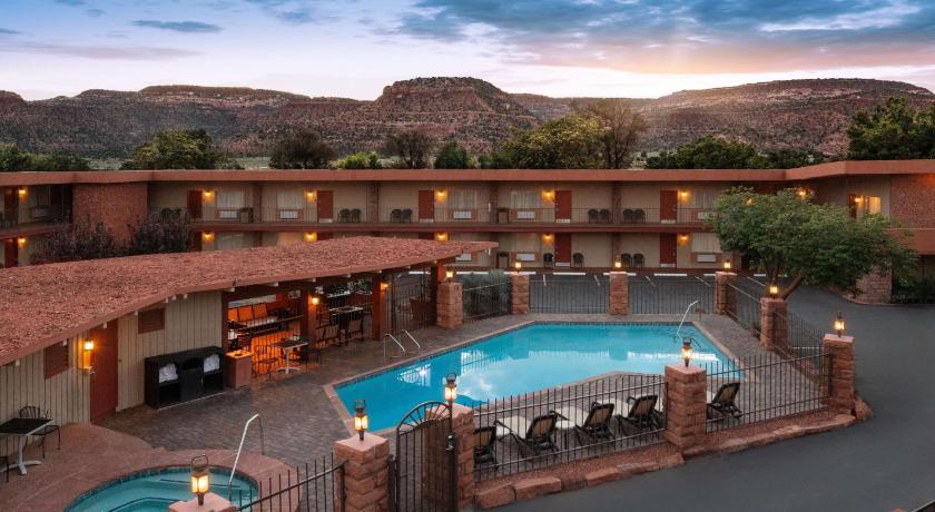 Best Western Red Hills