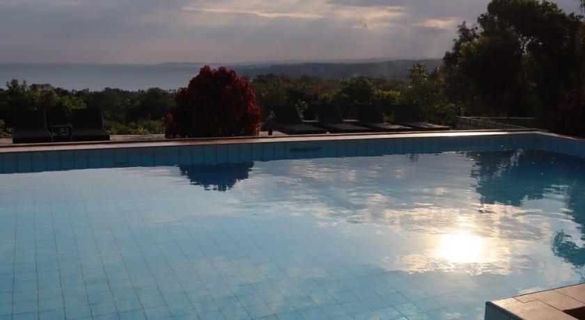 Sumba Nautil Resort