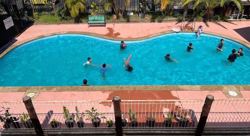 Central Jetty Motel