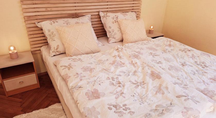 Middletown apartment No 1, self check-in 24 h