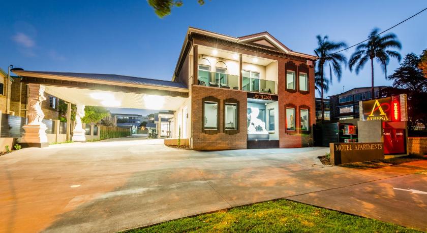 Athena Motel Apartments