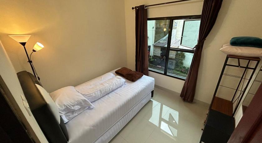 Griya Gayeng Family Homestay BDI 1