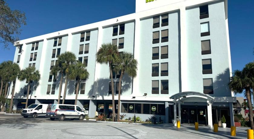 B&B Hotel Miami Airport