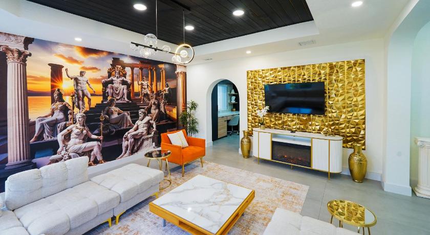 Casa Olympus Fort Lauderdale - Walk to the Beach!