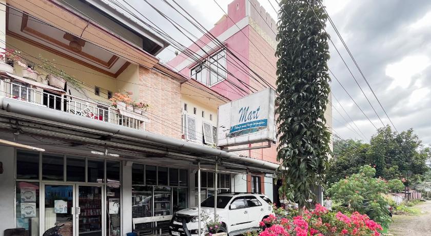 RedDoorz Syariah @ Homestay Haji Soma Makale