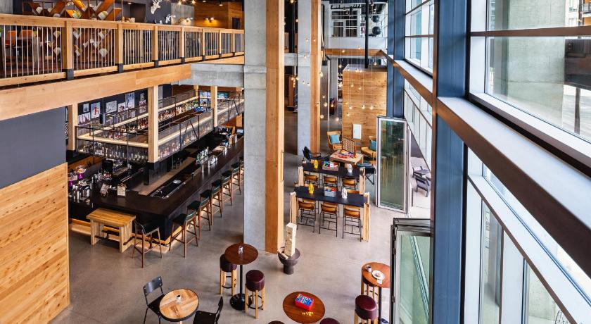 Moxy Minneapolis Downtown