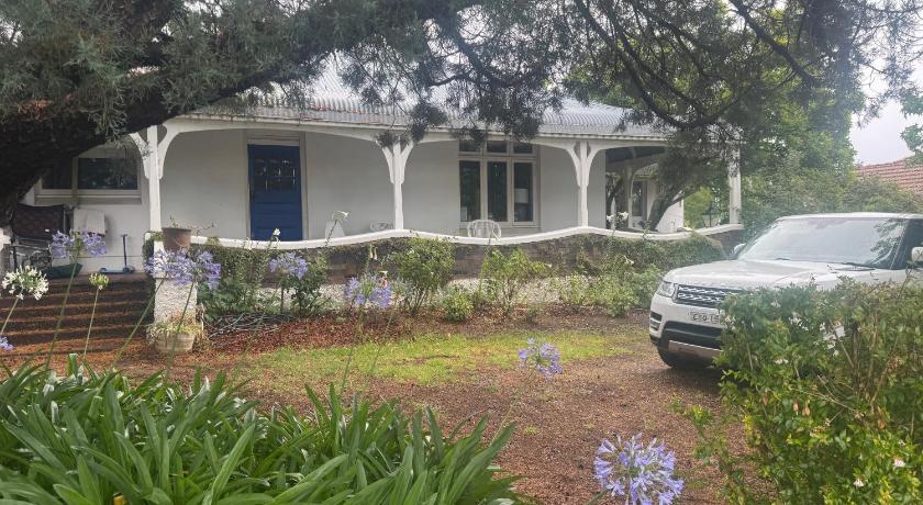 Belmore Cottage - Historic home in Central South