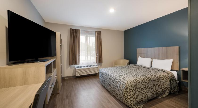 WoodSpring Suites Charlotte Airport