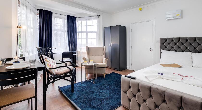 Your Gig Base - Perfect for 2, Wembley & Camden Access, Parking