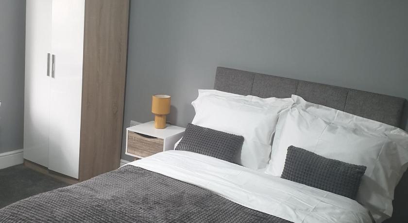 S Gravesend 1 Bed Flat 2 Min Walk STN-Town Centre